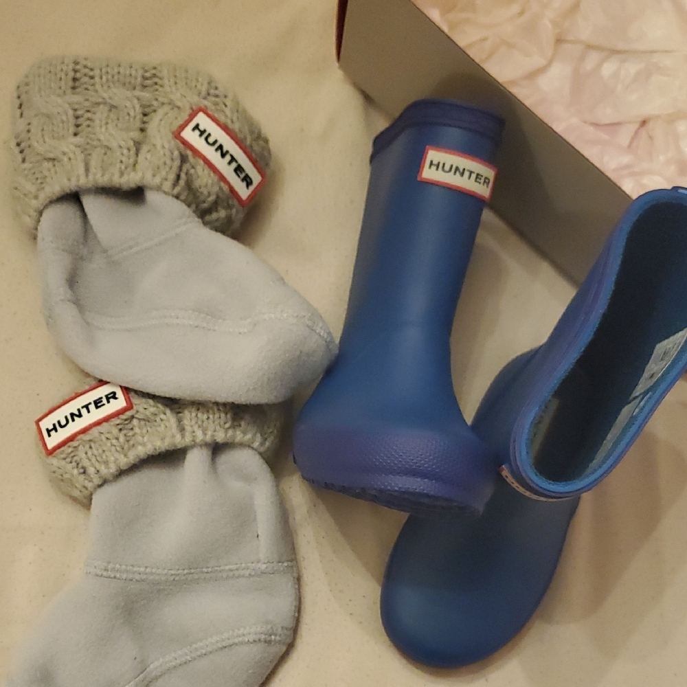 Hunter Blue Boots With Gray Socks